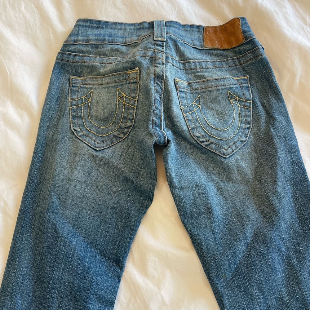 True religion low rise flare jeans - Picture 2 of 5